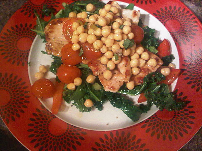 Turkey breast with chickpeas and mixed veg